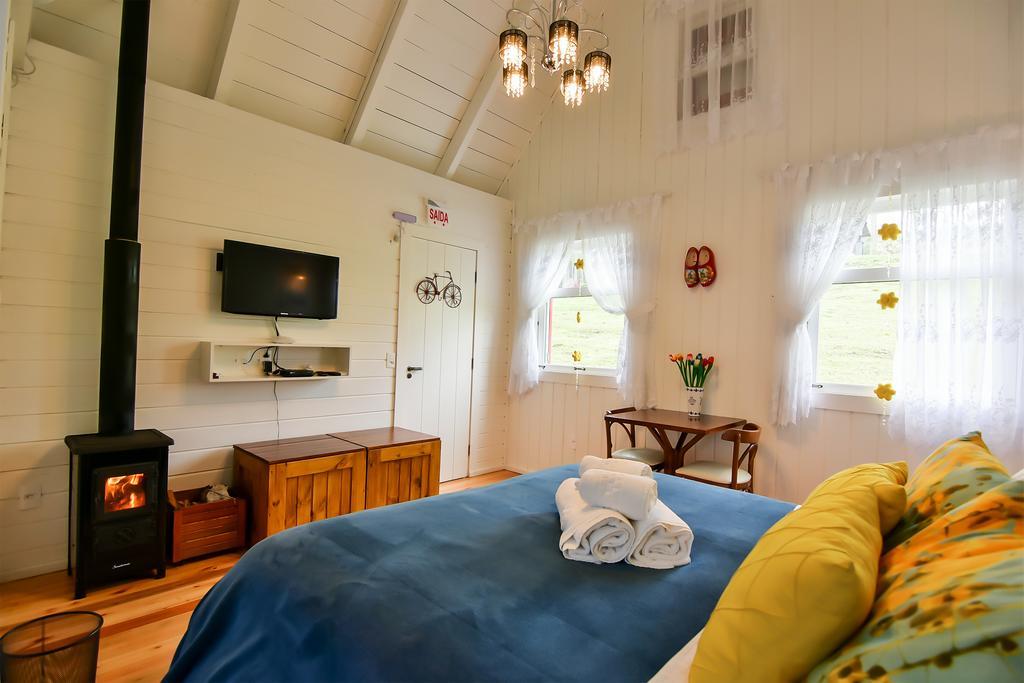 Corvo Branco Estalagem Hotell Urubici Exteriör bild
